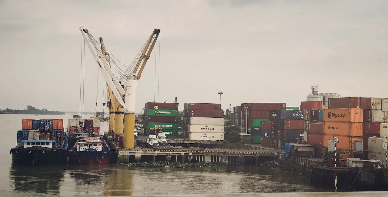 import by sea in VN